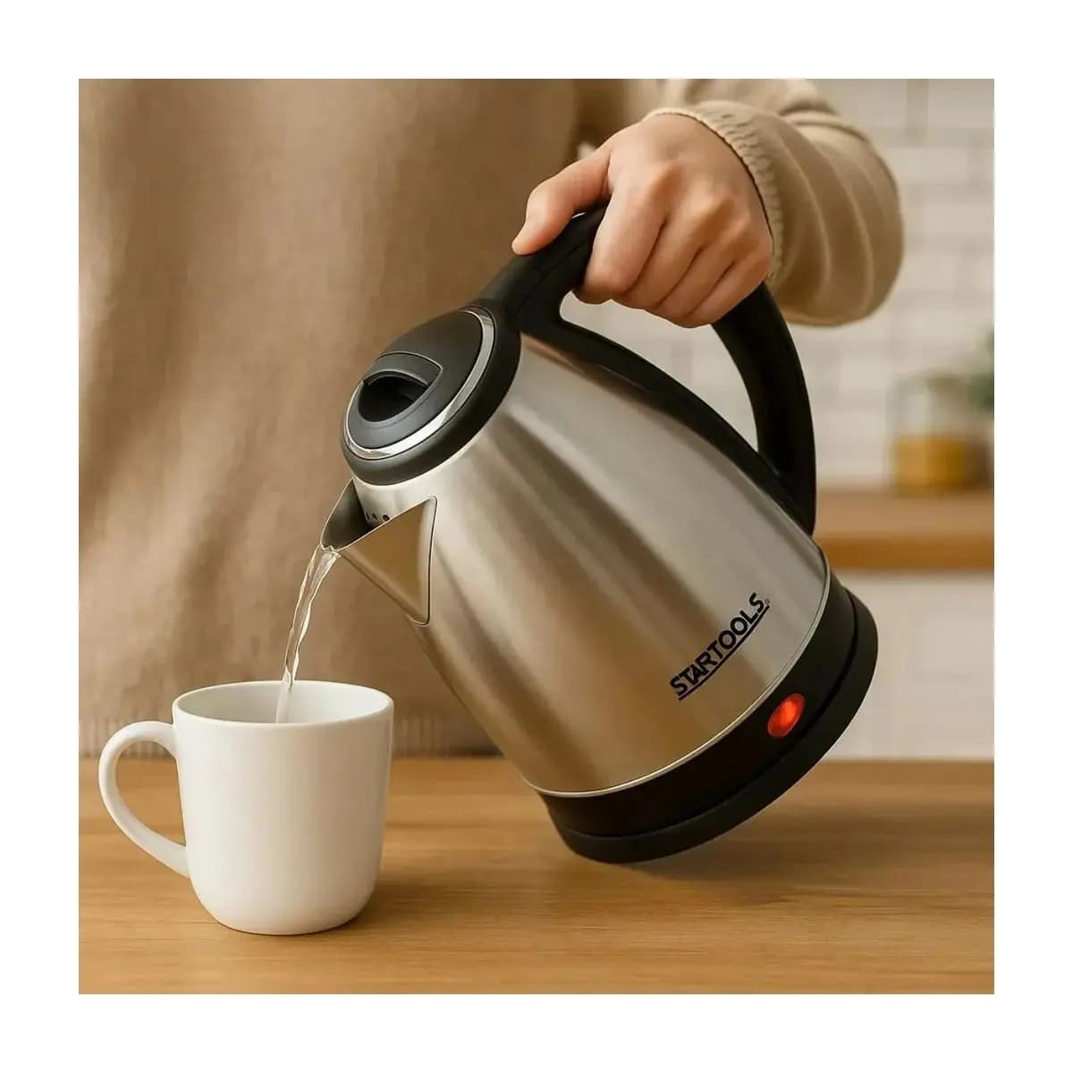 Chaleira Elétrica Jarra 1.8L Café Chá Inox 220v