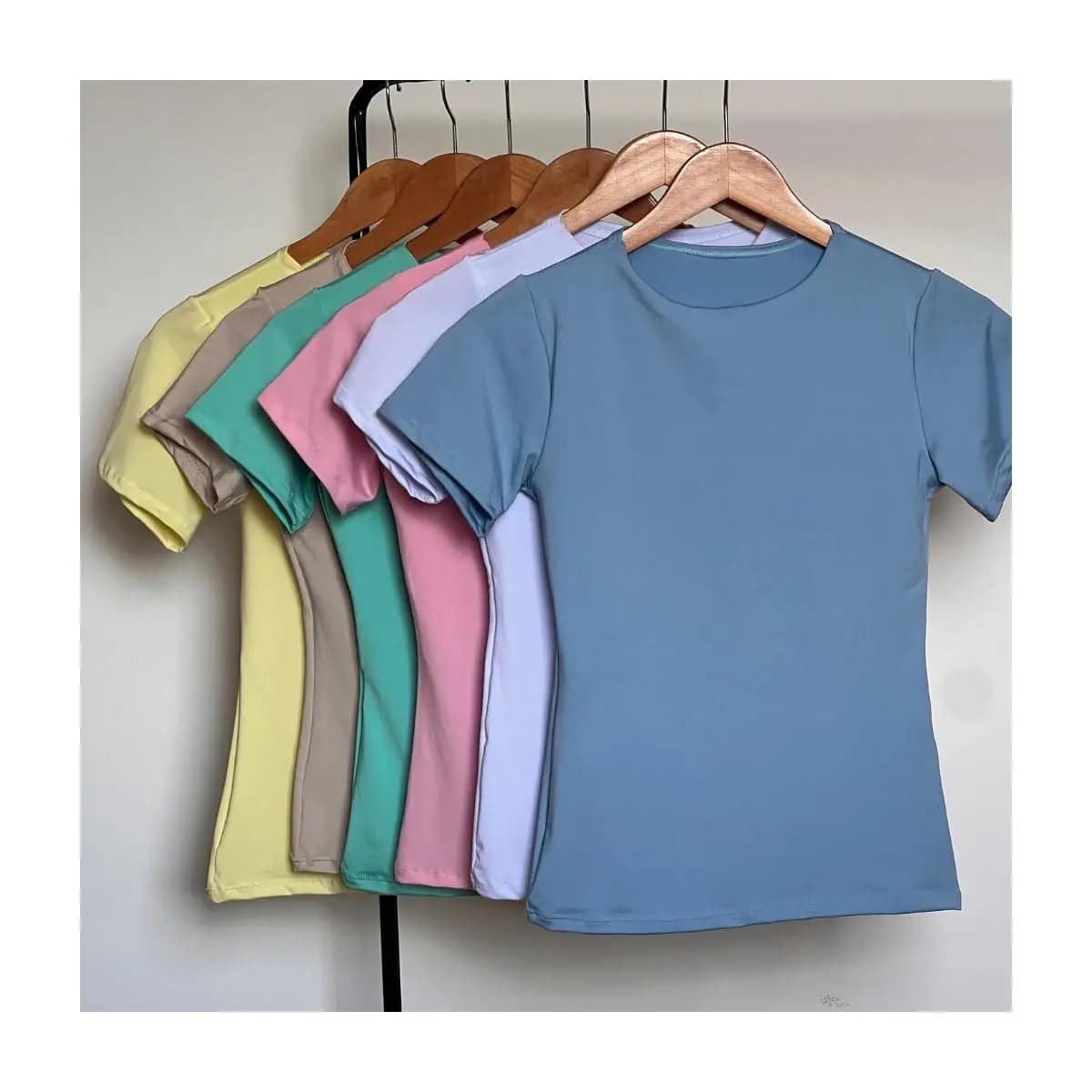 Blusa academia suplex poliamida dia a dia básica manguinha