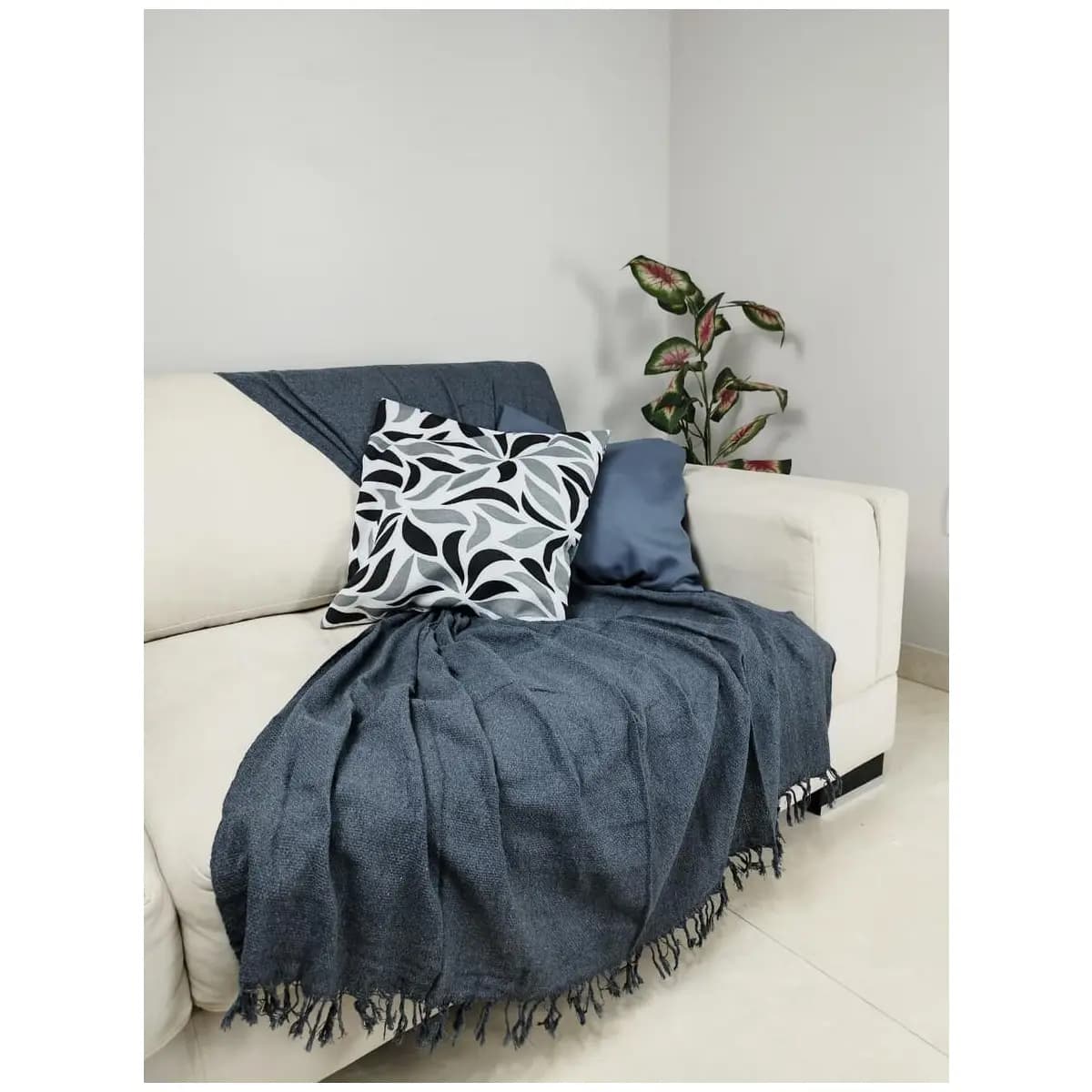 Manta Para Sofá 210cm x 120cm Decorativa E Protetora 100% Algodão | Cores Variadas Capa para Colchão